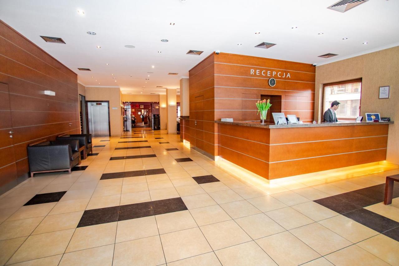 Premium Hotel Bacero Wrocław Exteriör bild