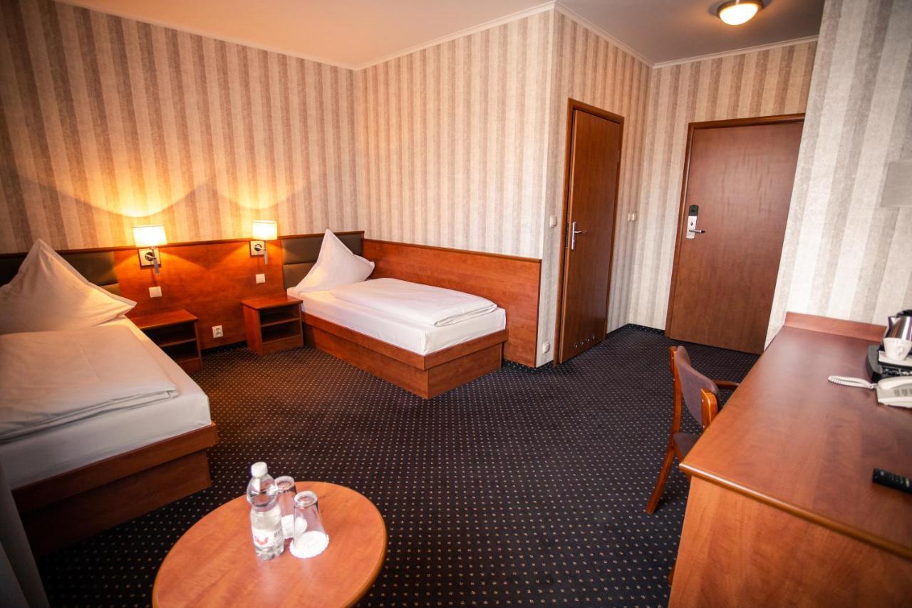 Premium Hotel Bacero Wrocław Exteriör bild