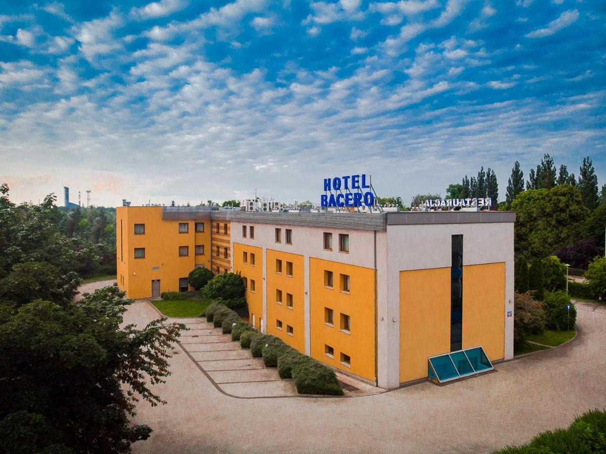 Premium Hotel Bacero Wrocław Exteriör bild