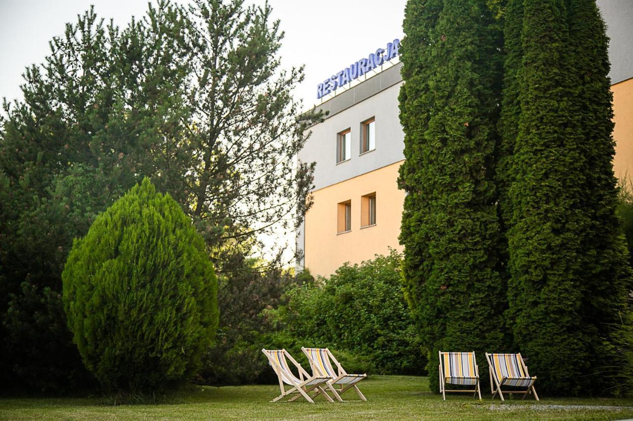 Premium Hotel Bacero Wrocław Exteriör bild