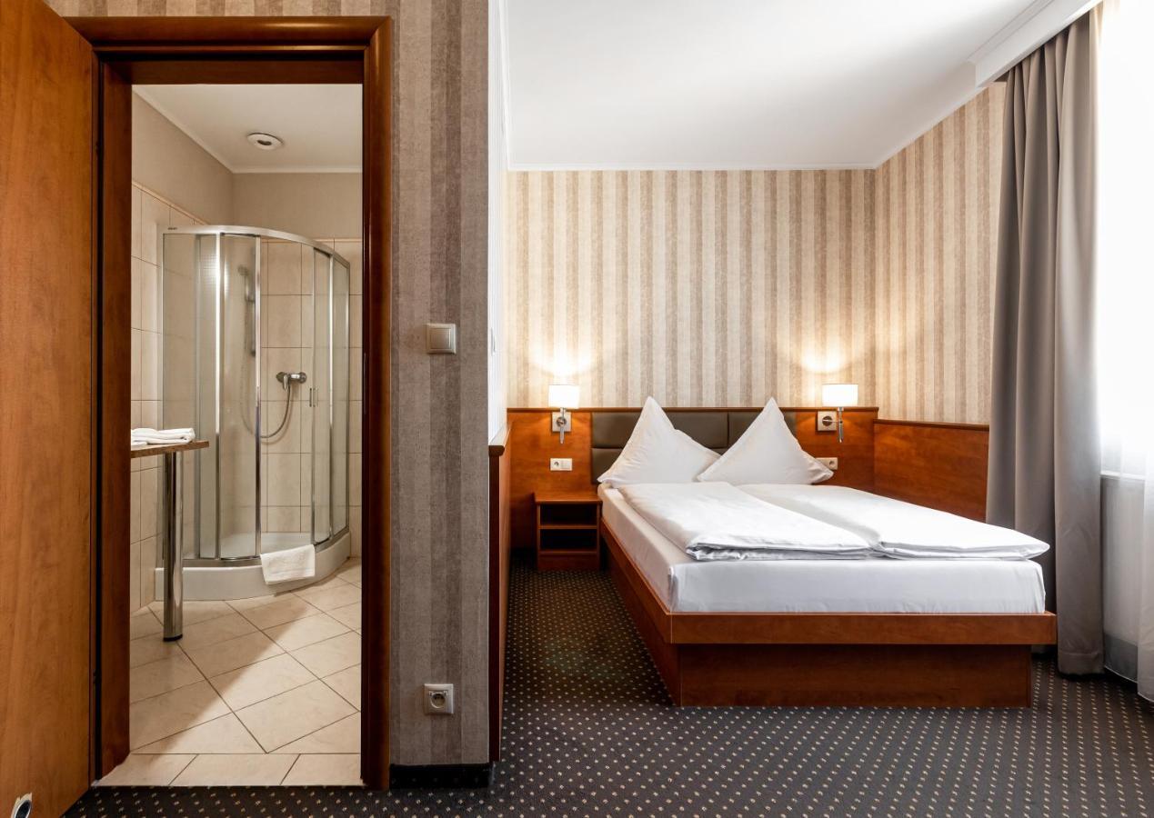 Premium Hotel Bacero Wrocław Exteriör bild